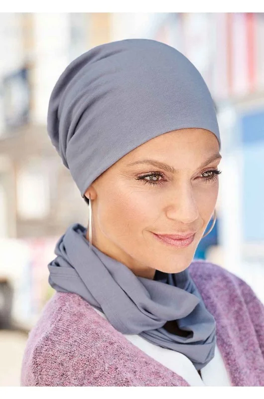 Kopftuch Belle Madame Beanie. Sicht von vorne. Kopftuch Belle Madame Beanie. Sicht von vorne.