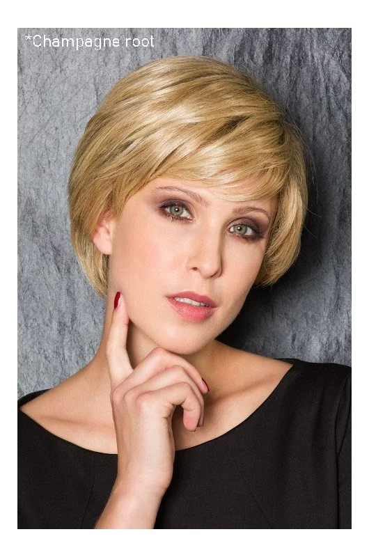 Περούκα Belle Madame Platinum Hair Line: The Smart ,μπροστινή όψη. Περούκα Belle Madame Platinum Hair Line: The Smart ,μπροστινή όψη.