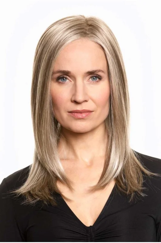 Perücke aus Kunsthaar Belle Madame: Spirit Mono Sf sicht  von  vorne.