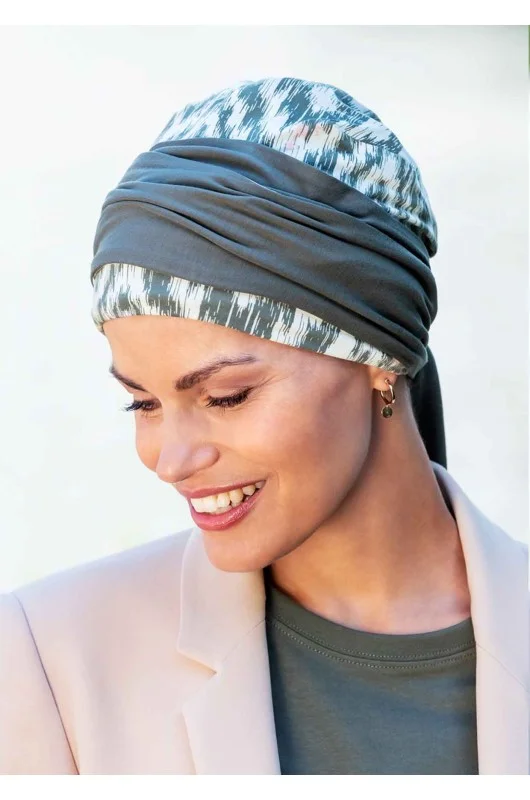 Kopftuch mit Schal Belle Madame Bambus 920-69 Ikat-Print sicht  von der seite.