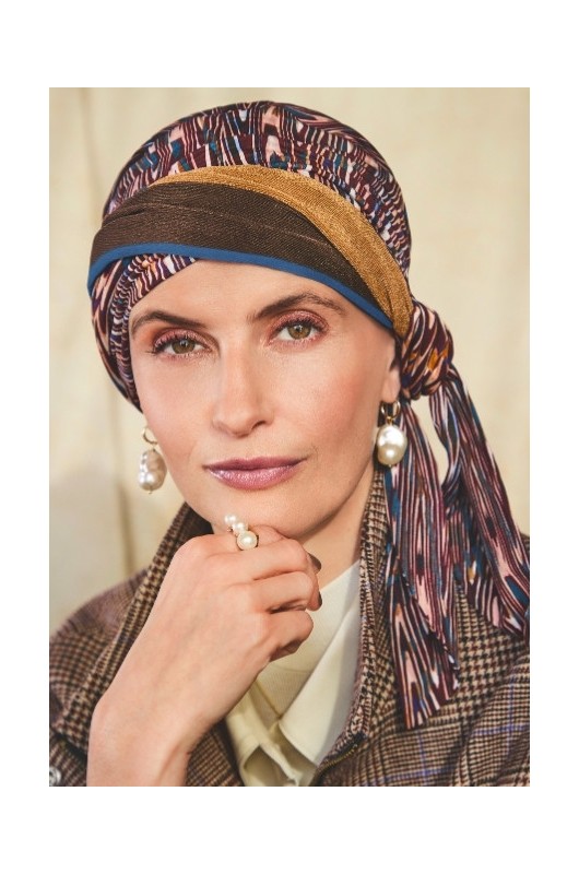 Το πολυμορφικό Τουρμπάνι Christine HocBeatrice Ikat Mystery σε ζεστές έθνικ αποχρώσεις Το πολυμορφικό Τουρμπάνι Christine HocBeatrice Ikat Mystery σε ζεστές έθνικ αποχρώσεις