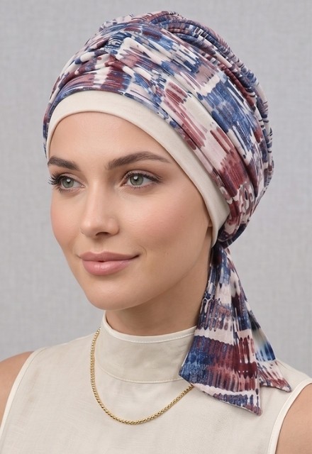 Das weiche Kopftuch Lidia Adriana Soft M176+B9 kombiniert eine Innenseite aus Bambus mit einer Außenseite aus Baumwolle.